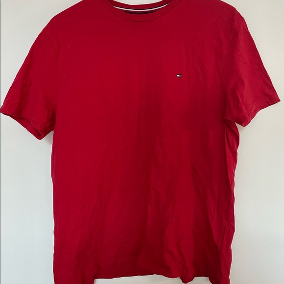 Classic Tommy Hilfiger red shirt ❤️ - Picture 2 of 2
